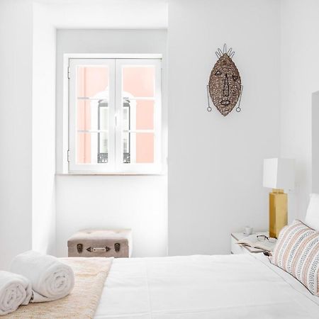 Joivy Principe Real 2Br Apt With Terrace Nearby Botanical Garden Of Lisboa Kültér fotó