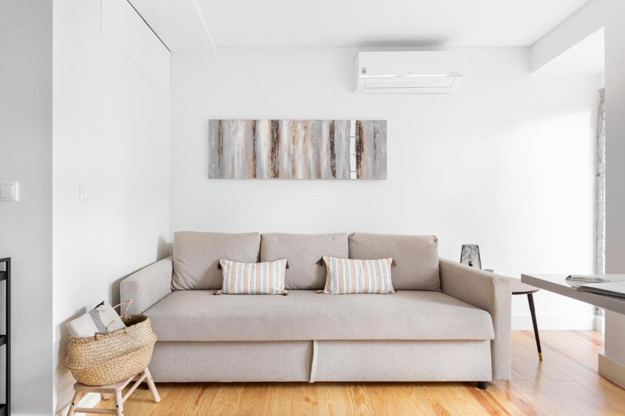 Joivy Principe Real 2Br Apt With Terrace Nearby Botanical Garden Of Lisboa Kültér fotó
