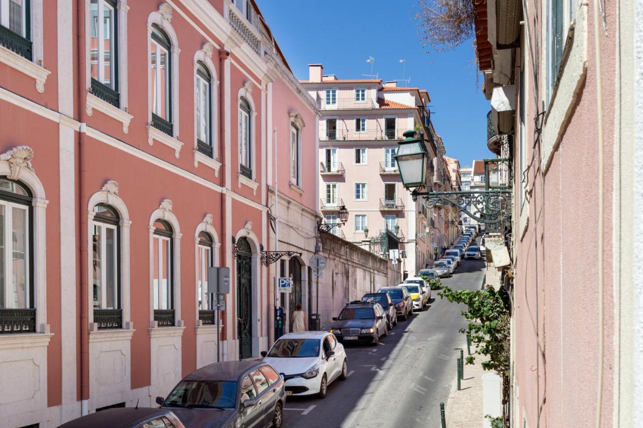 Joivy Principe Real 2Br Apt With Terrace Nearby Botanical Garden Of Lisboa Kültér fotó