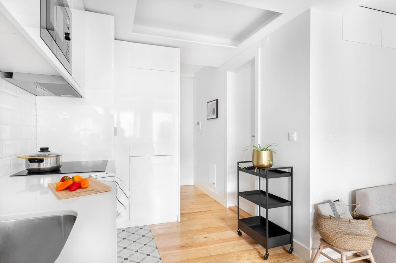 Joivy Principe Real 2Br Apt With Terrace Nearby Botanical Garden Of Lisboa Kültér fotó